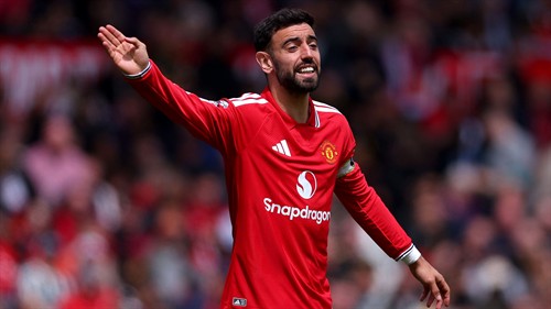 Fernandes eager to surpass Henry & De Bruyne after equalling assist record