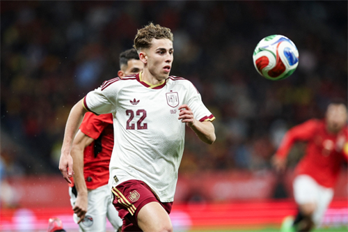 Spain's Lopez shockingly ruled out of World Cup after suffering metatarsal fracture