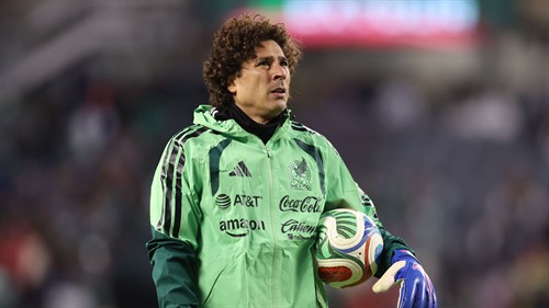 Could Jimenez, Qui?ones start together? Four WC questions for El Tri