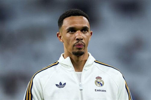 POLL: Should England axe Trent Alexander-Arnold from World Cup squad? Vote now
