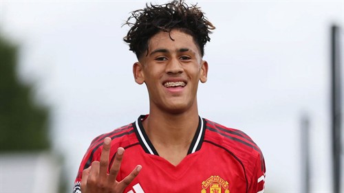 Man Utd wonderkid Gabriel teases first-team role