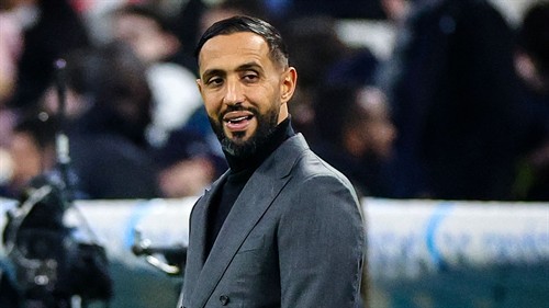 Benatia hints at shock PSG move
