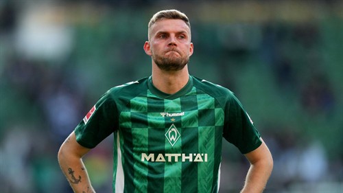 Marvin Ducksch escapes tragic accident following alcohol-related three-car collision