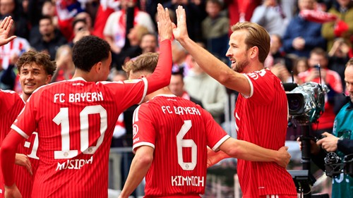 Kane in no rush over Bayern extension as president provides update on striker’s future