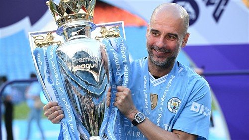 Oasis legend Gallagher backs Guardiola for England job