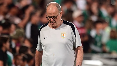 Bielsa drops hint over Uruguay future ahead of World Cup