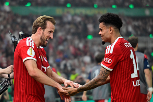 Bayern Munich 3-0 Stuttgart: Kane scores hat-trick as Bayern brush Stuttgart aside to win German Cup final