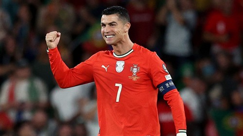 Scolari reveals why he prefers 'genius' Ronaldo over Messi