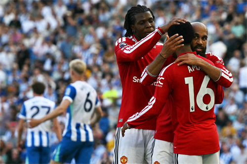 Brighton 0-3 Man Utd: Brighton beaten by Man Utd on final day but secure European spot