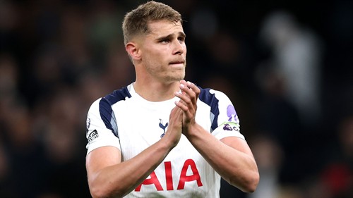 'Unacceptable!' - Van de Ven vents fury over Spurs' 'embarrassing' season