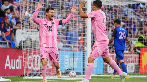 Messi has hamstring issue but reportedly expected for World Cup