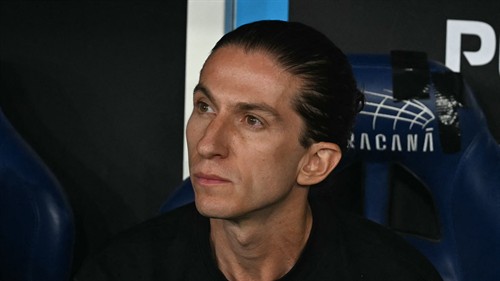 Coaching coup? Brazilian legend is reportedly Bayer's top target