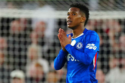 Estevao set to miss Chelsea's pre-season as injury return date revealed