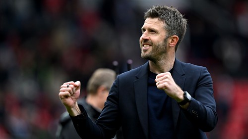 Man Utd lead Fernandes race as West Ham plan fire sale