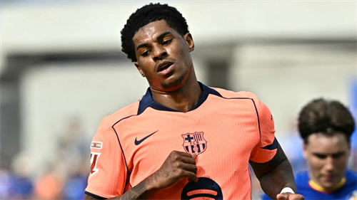 'Helped us a lot' - Deco confirms Barca are 'happy' with Rashford