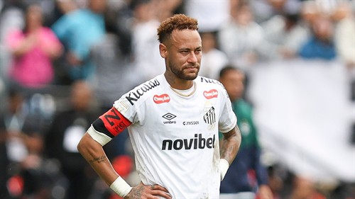 Brazil set Neymar deadline after fresh calf injury