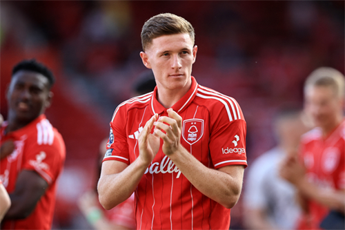 Man City to hand 
