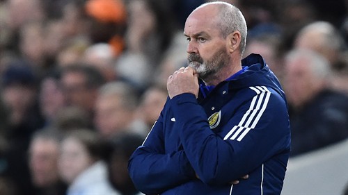 Clarke stays! Scotland boss signs contract extension