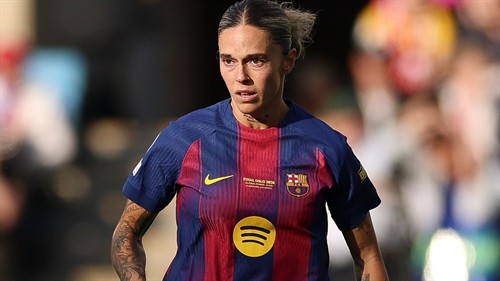 Leon & Batlle follow Putellas through Barcelona exit door