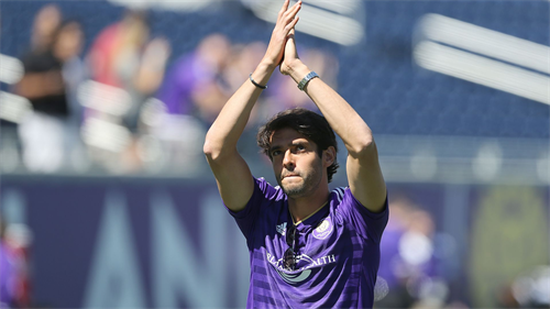 EXCLUSIVE: Kaka on Brazil's WC hopes, Vini Jr. and Real Madrid
