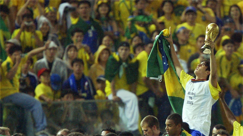 EXCLUSIVE: Kaka on Brazil's WC hopes, Vini Jr. and Real Madrid