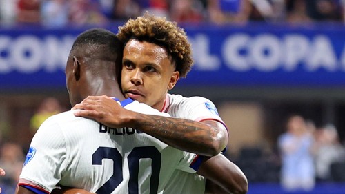 USMNT WC notebook: Why Poch is fine with one holding midfielder