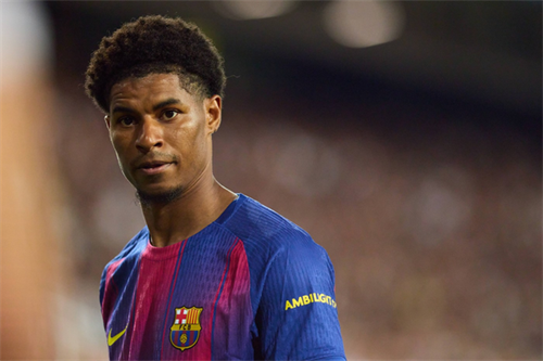 Marcus Rashford continues to push for Barcelona stay despite Anthony Gordon deal