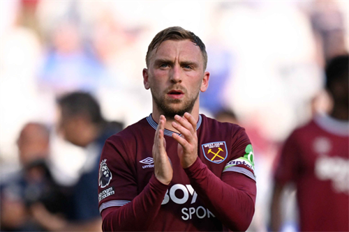 Chelsea seriously considering Bowen move as West Ham asking price revealed