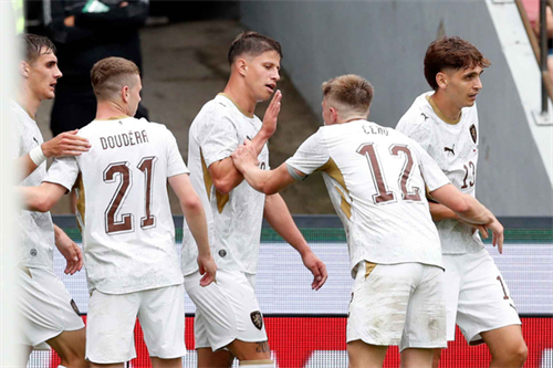 Czech Republic 2-1 Kosovo: Ladra and Hlozek star as Czech Republic edge past Kosovo before trip to Mexico