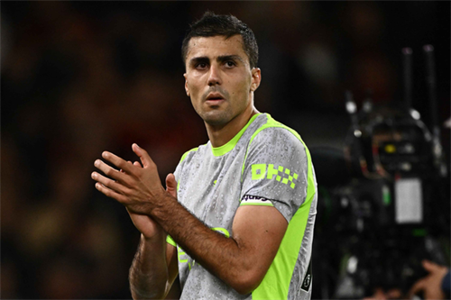 Real Madrid rumours grow as Rodri plans Man City future talk after World Cup