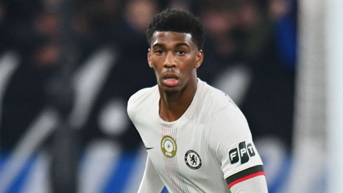 Chelsea defender surprisingly given 'untouchable' status