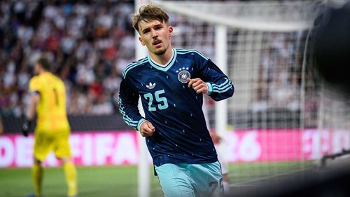 Three Bayern stars and Messi: these are Karl's heroes