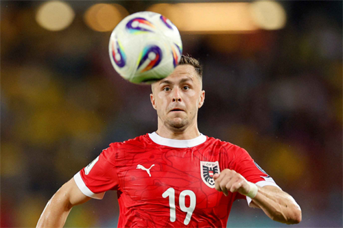 Austria decide against calling up replacement for injured Baumgartner ahead of World Cup