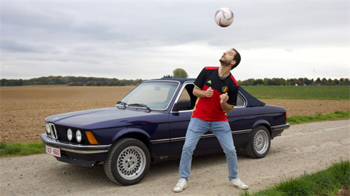 Why a Belgium superfan is driving across USA for World Cup
