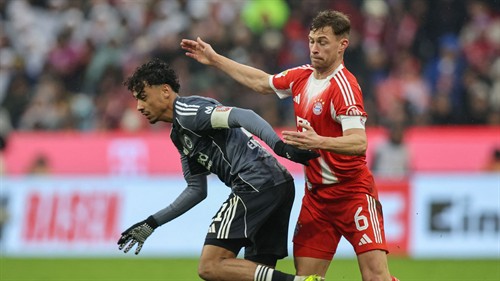 Arsenal lead Bayern in race for Brown