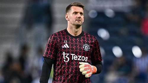 Man Utd veteran signs contract extension