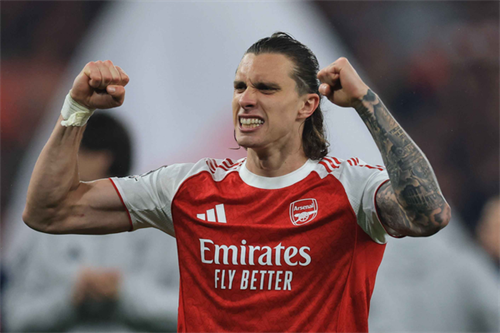 Mourinho demands Real Madrid sign Arsenal defender he sold while at Roma