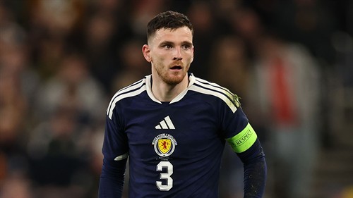 Tottenham confirm Robertson signing