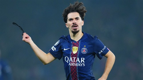 Real Madrid plot €150m Vitinha move following Perez promise