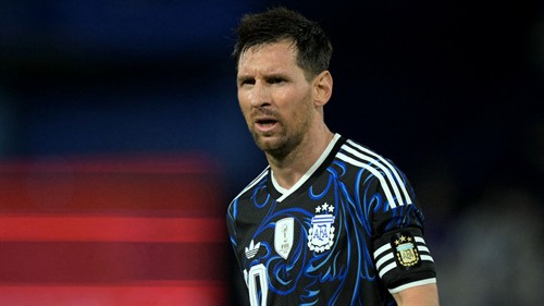 Now’s the time! Why historic Messi meeting shouldn’t scare England