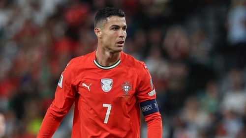 ‘Tricks from the GOAT!’ - Cristiano Ronaldo teaching his children how to showboat as Georgina Rodriguez captures garden masterclass on camera