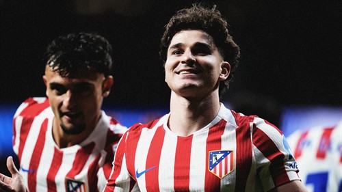 Alvarez's agent addresses sensational Real Madrid transfer links