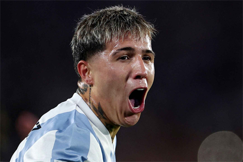 Real Madrid made first move in chase for Chelsea midfielder Enzo Fernandez