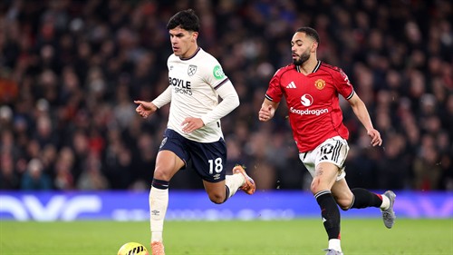 Man Utd open Fernandes talks with West Ham