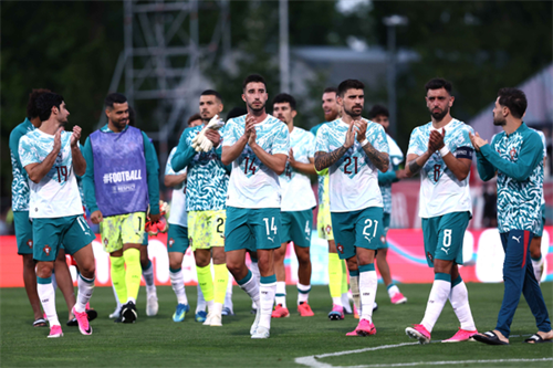 Nigeria boss Eric Chelle backs Portugal to win World Cup