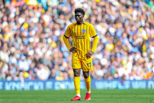 Brighton's Carlos Baleba 'speaking to Man Utd players about possible transfer'