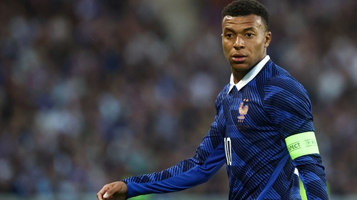 Wenger claims Mbappe has been made a 'scapegoat' at Real Madrid