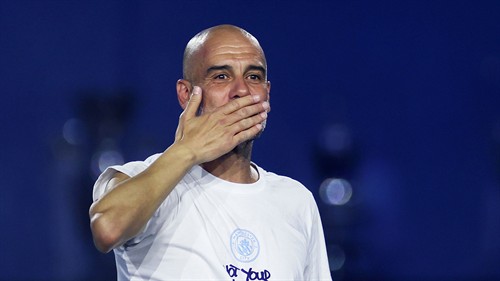 Guardiola & Enrique's mentor jokes he 'taught them what not to do'