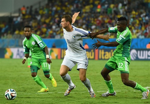 How have debutant teams performed at the FIFA World Cup?