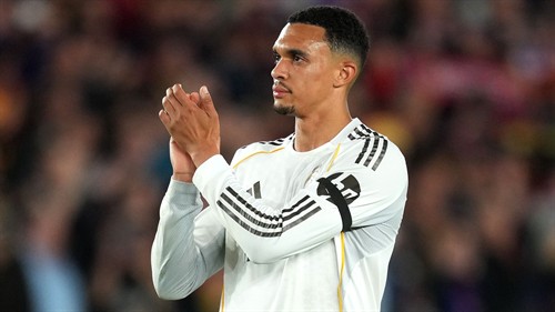 Is Trent in trouble?! Dumfries tipped to become Mourinho's first choice